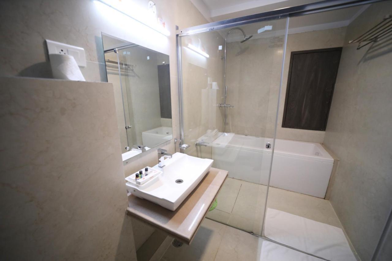 Hotel Panchsheel Ayodhya Zewnętrze zdjęcie
